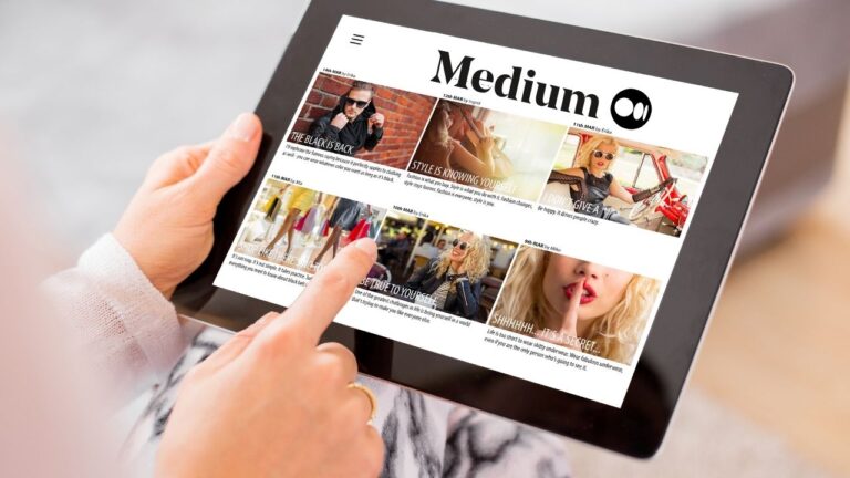 how to upload a blog on Medium by UploadBlog